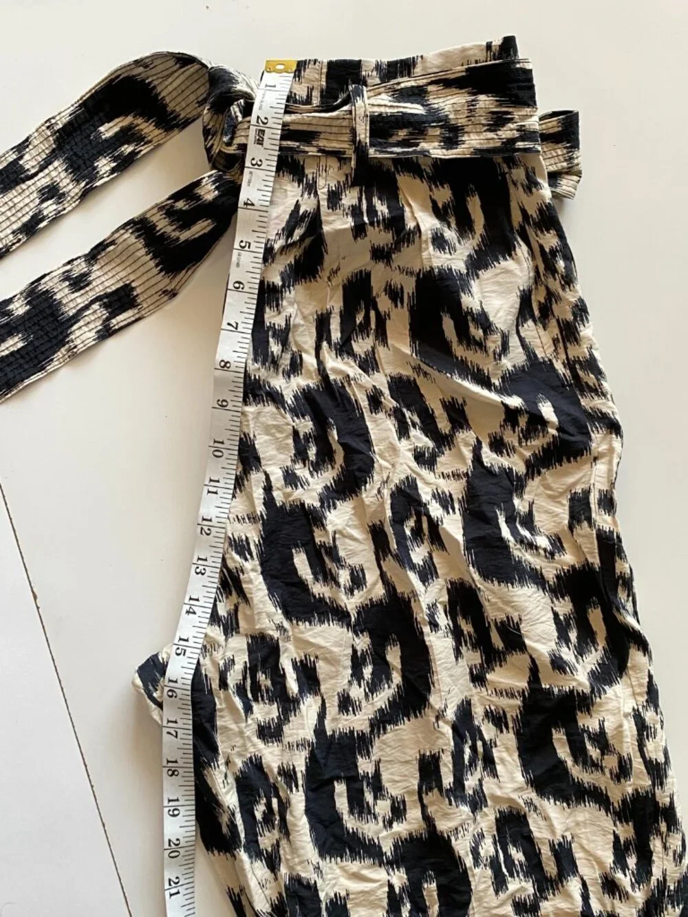 NWOT Zara Animal Print Paperbag Trousers Black Size L - Picture 6 of 10